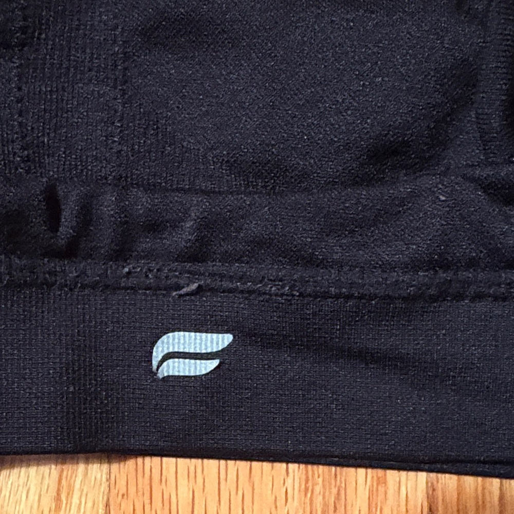 Fabletics Sports Bra - Picture 4 of 4